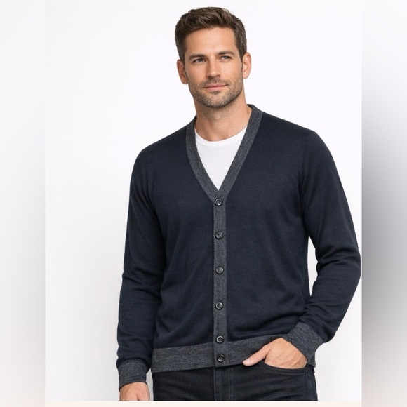 Patrick Assaraf Other - Patrick Assaraf 100% Superfine Merino Wool Cardigan